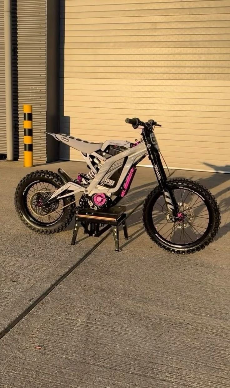 Shoppiko™ VoltRide